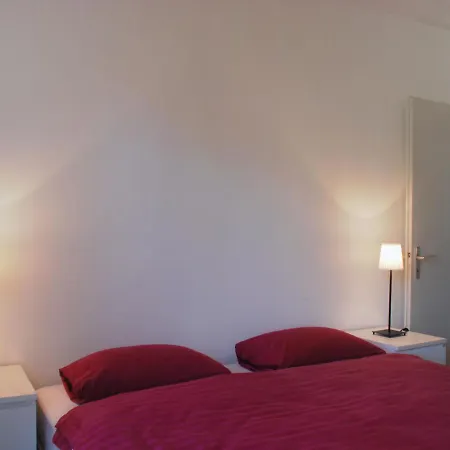 公寓 Large Suite-20 By Interhome *