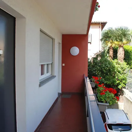 Michele - Utoring-20 By Interhome